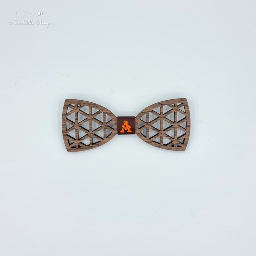 bow tie