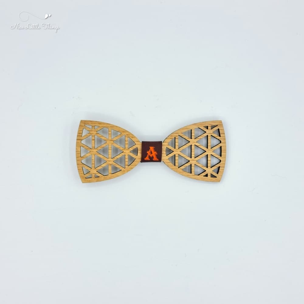 bow tie