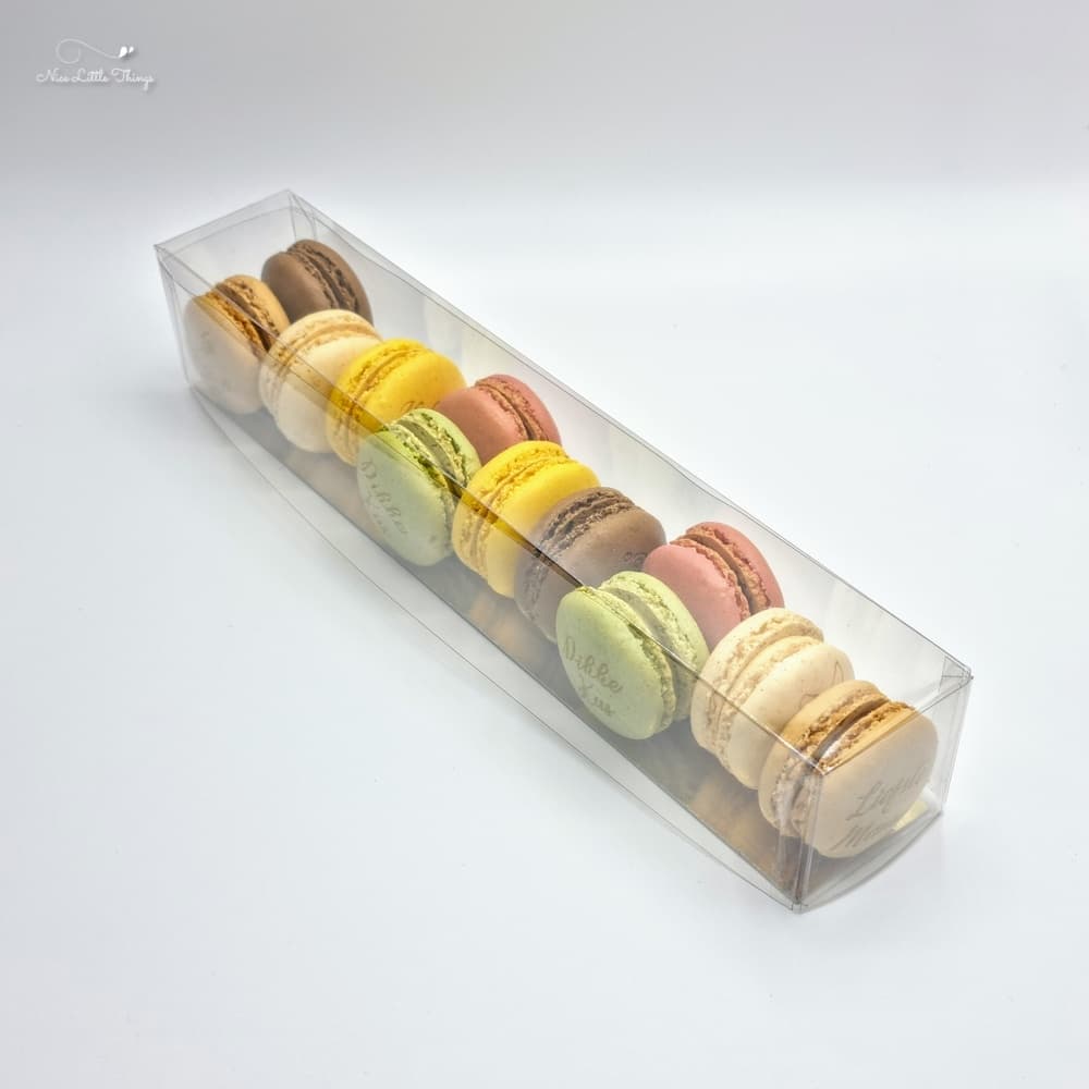 Macaroons box of 12