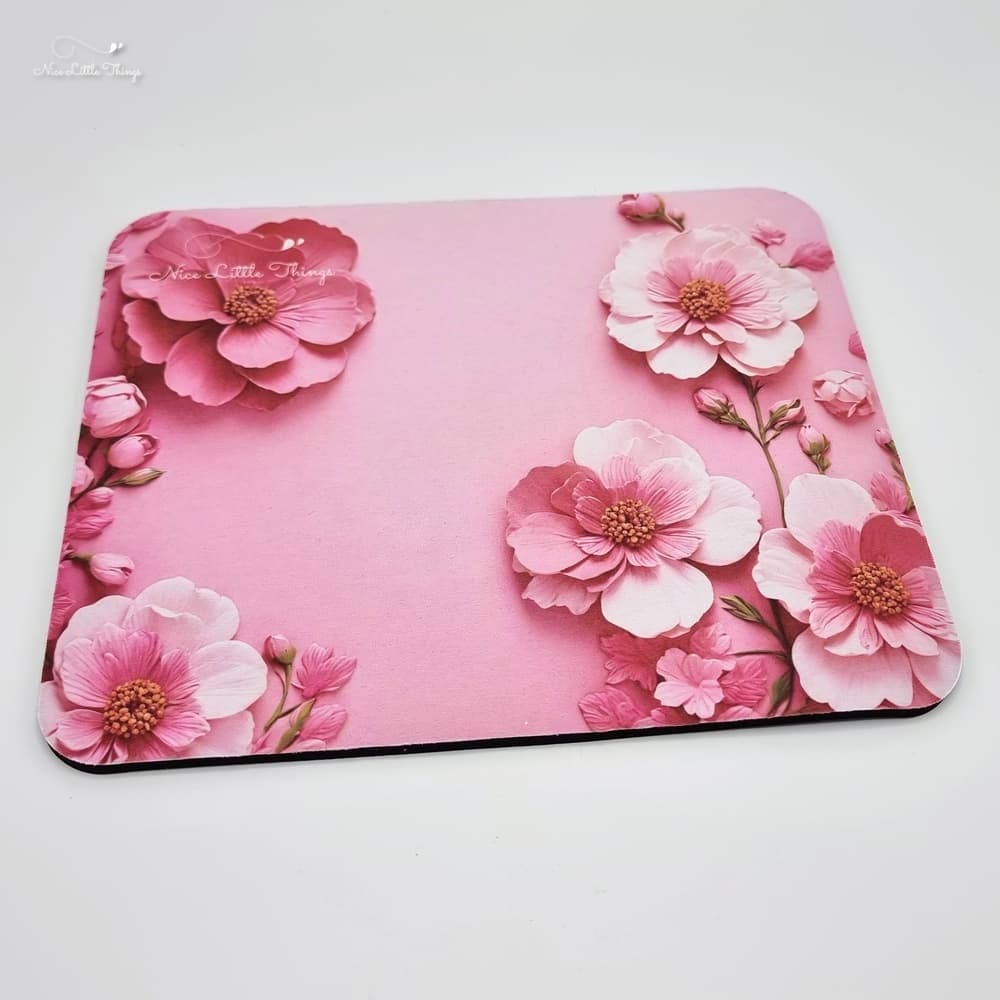 Mouse pad with photo