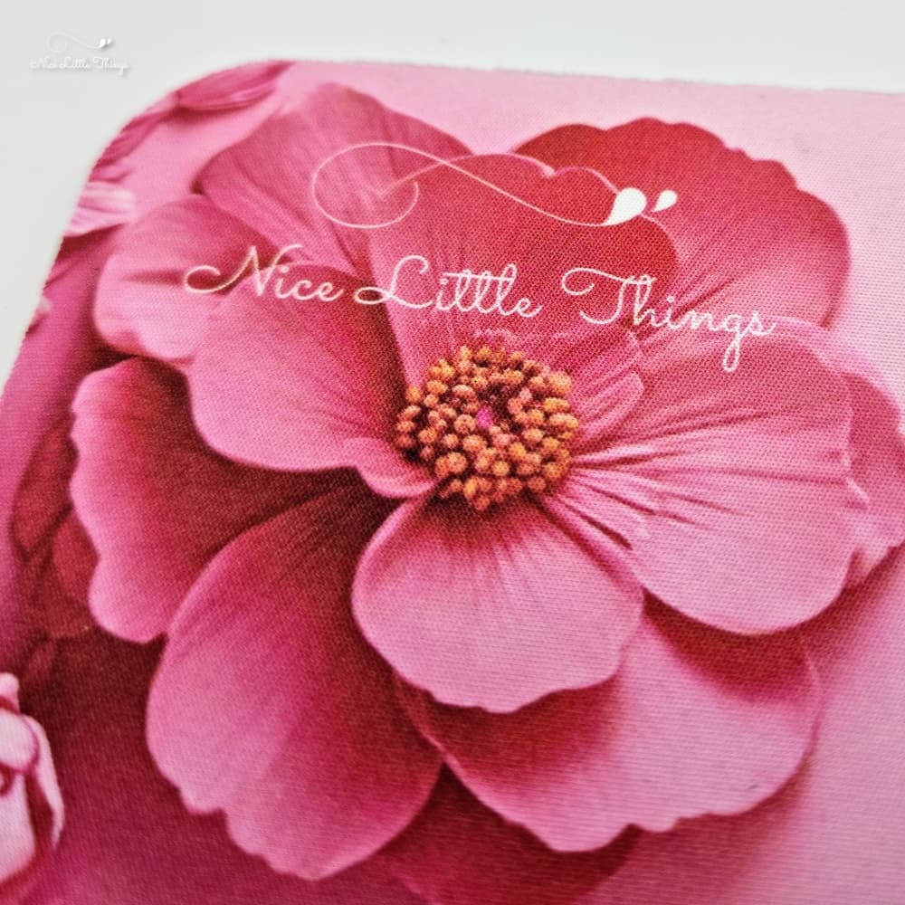 Mouse pad with photo