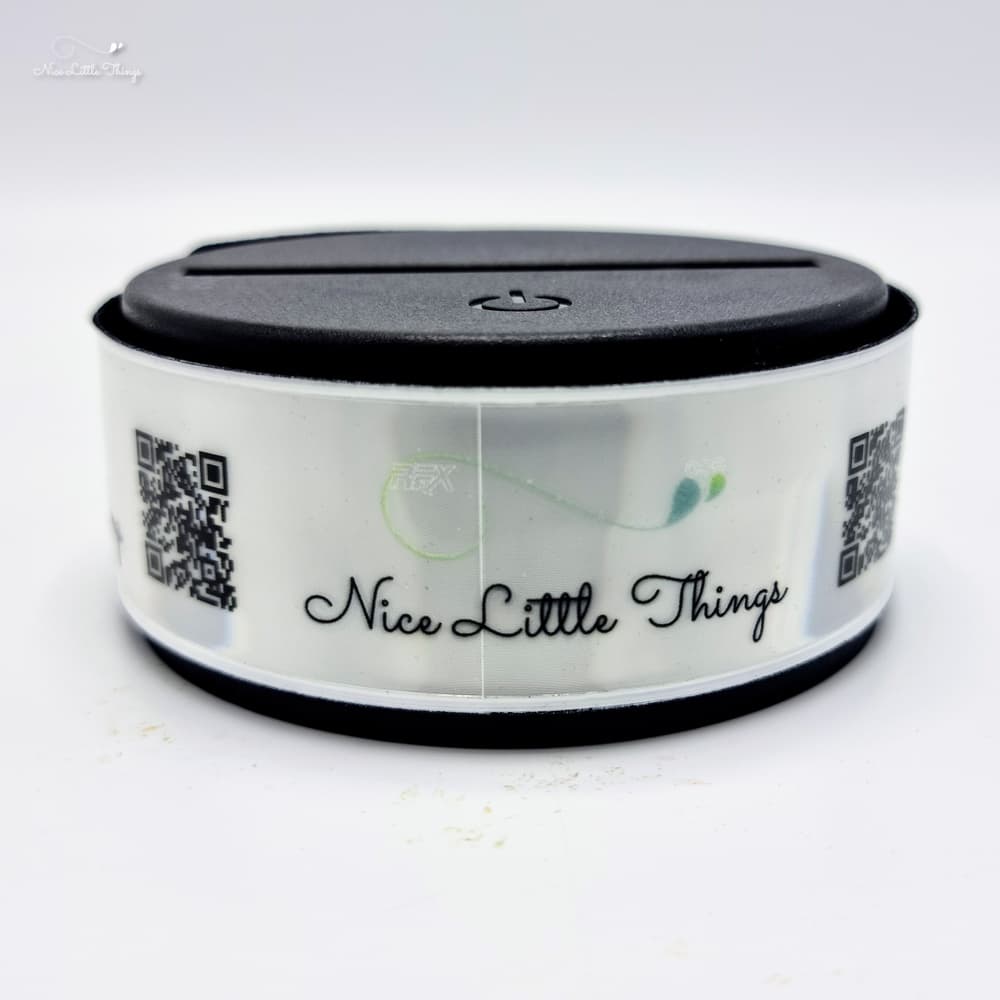 Fluorescent bracelet