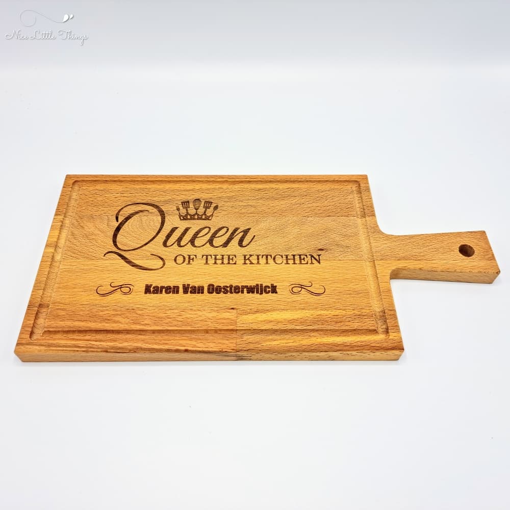 cutting board-queen-of-the-kitchen