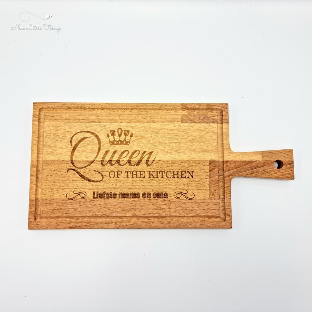 cutting board queen of the kitchen