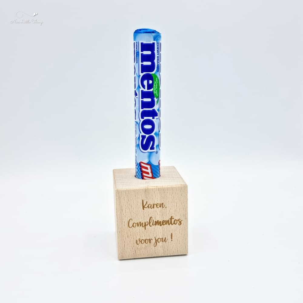 Wooden Cube Complimentos