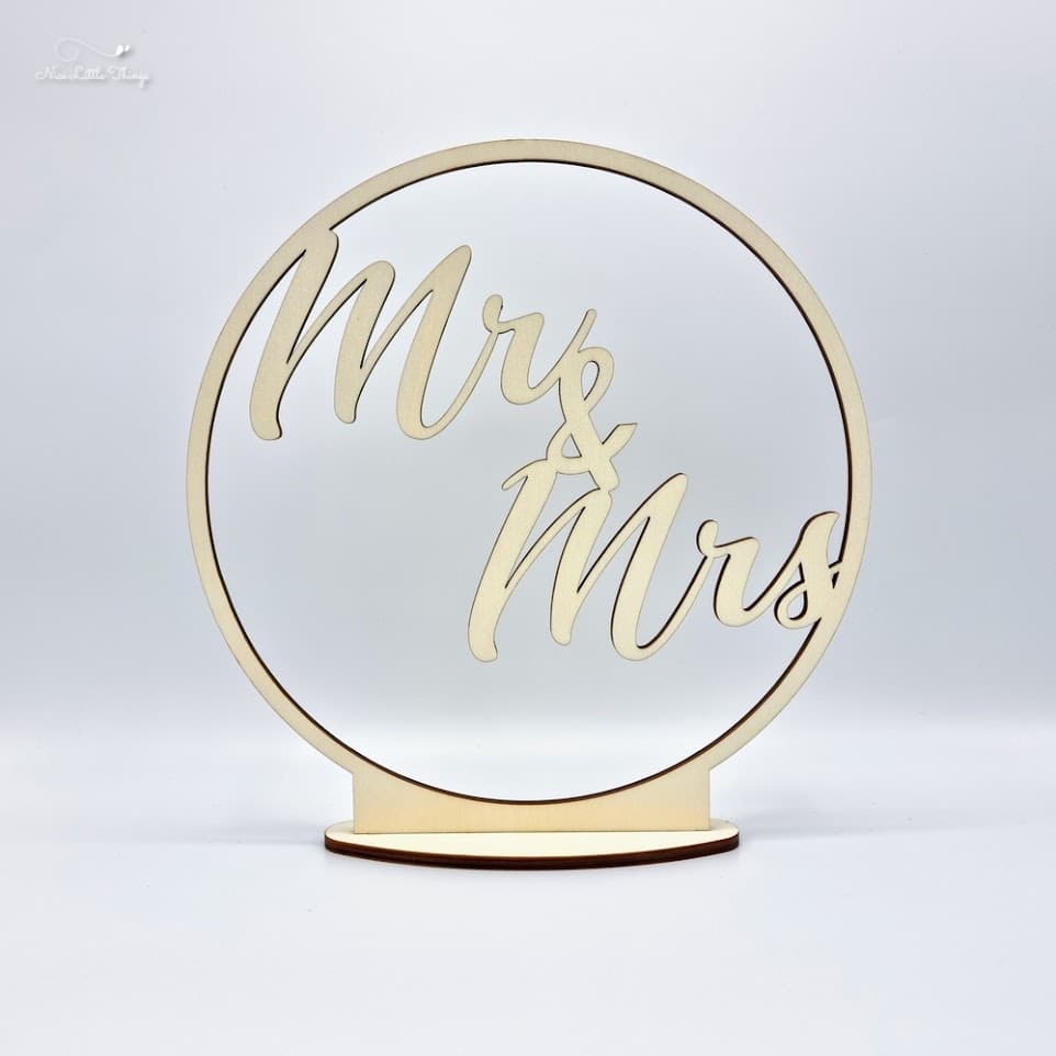Name circle Mr. & Mrs.